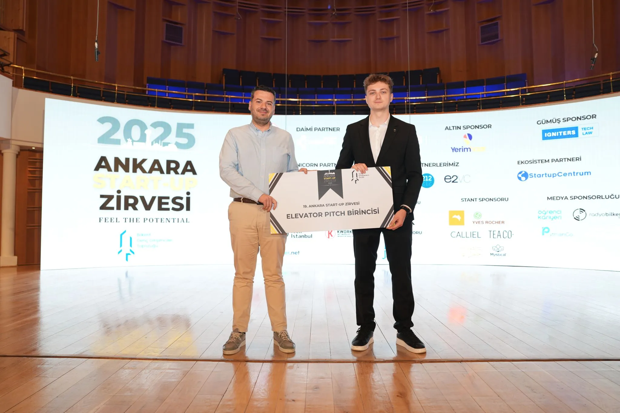 Alavan Energy Secures 1st Place at Ankara Startup Summit Elevator Pitch